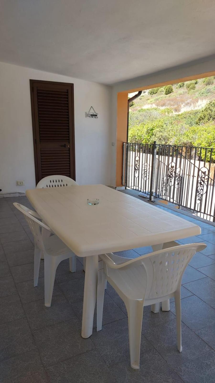 La Rosa Dei Venti B&B Chia Bagian luar foto